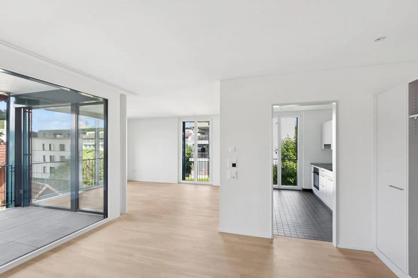 Appartement moderne avec terrasse - Photo 7 sur 10