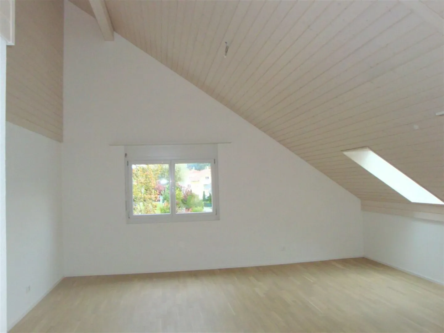 Grosszügige 3,5-Zi.-Dachgeschoss-WG an ruhiger Lage - Photo 6 of 13