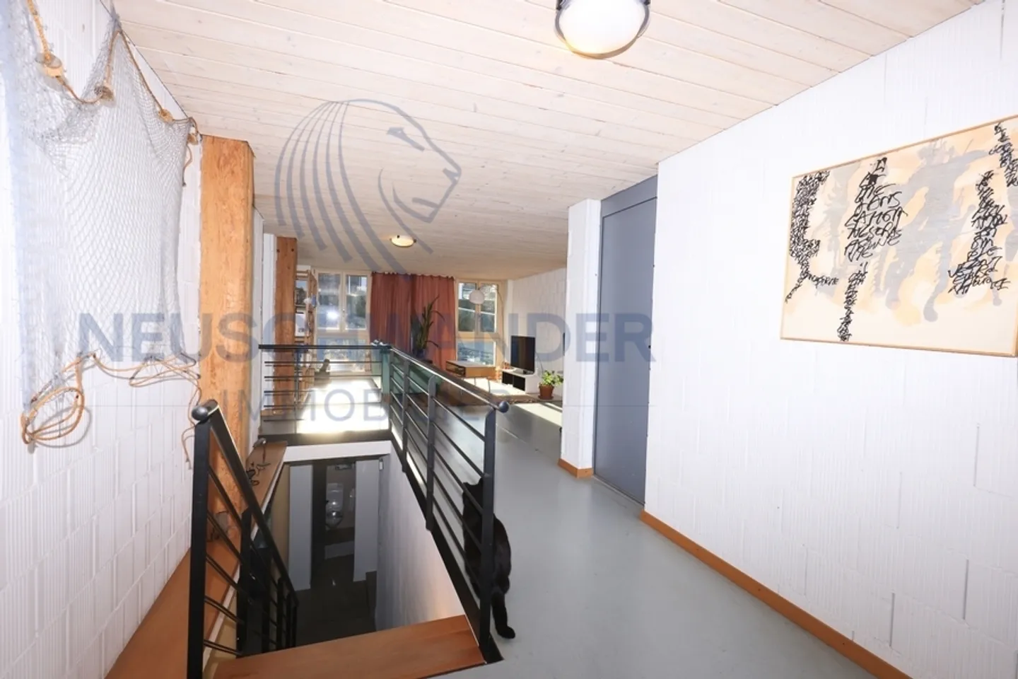 10-room House - Photo 18 of 21