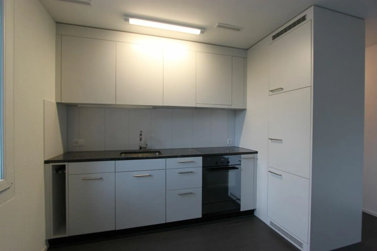 Practical 2.5-room apartment near the train station - Photo 3 of 4