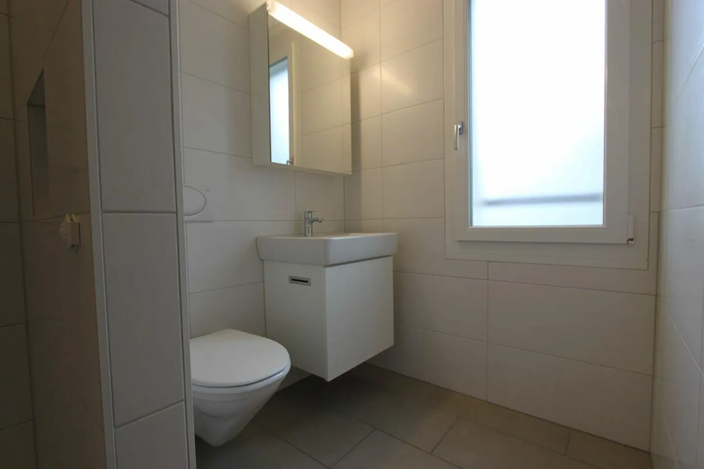 Practical 2.5-room apartment near the train station - Photo 4 of 4