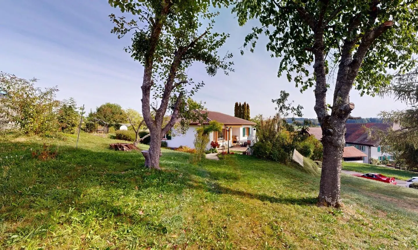 Charmantes Familienhaus in Carrouge - Foto 1 von 11