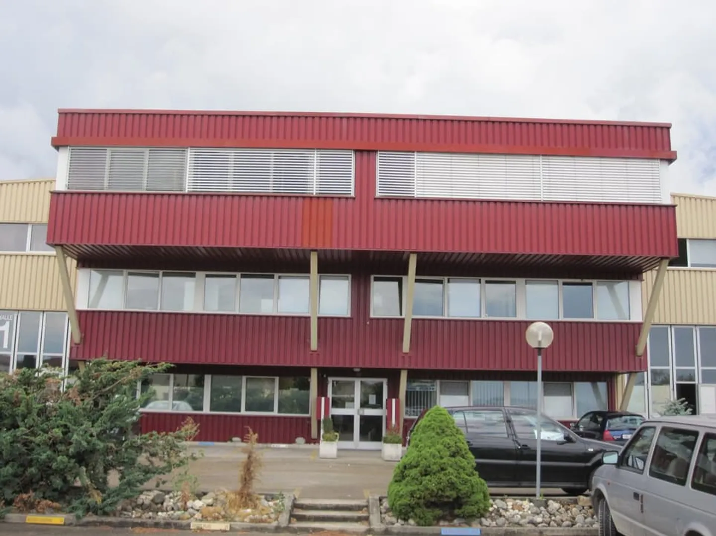 Spazio commerciale ideale a Boudry - Foto 2 di 2