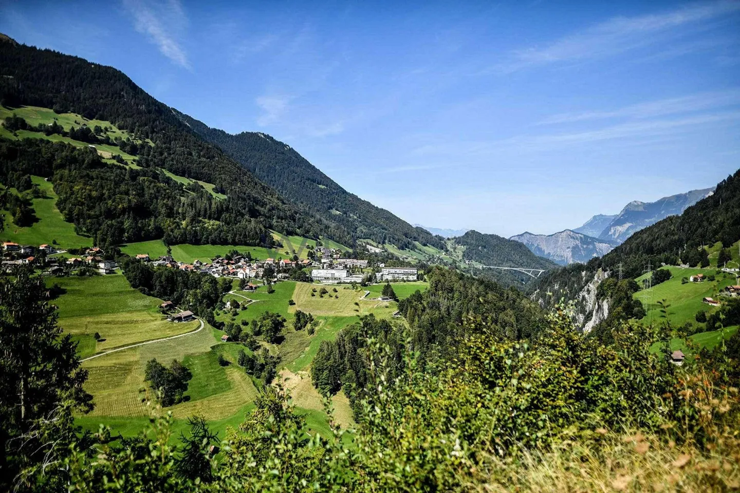 Immeuble de 7 unités / Nouvelle construction : entièrement loué 6 % de garantie - Photo 3 sur 11