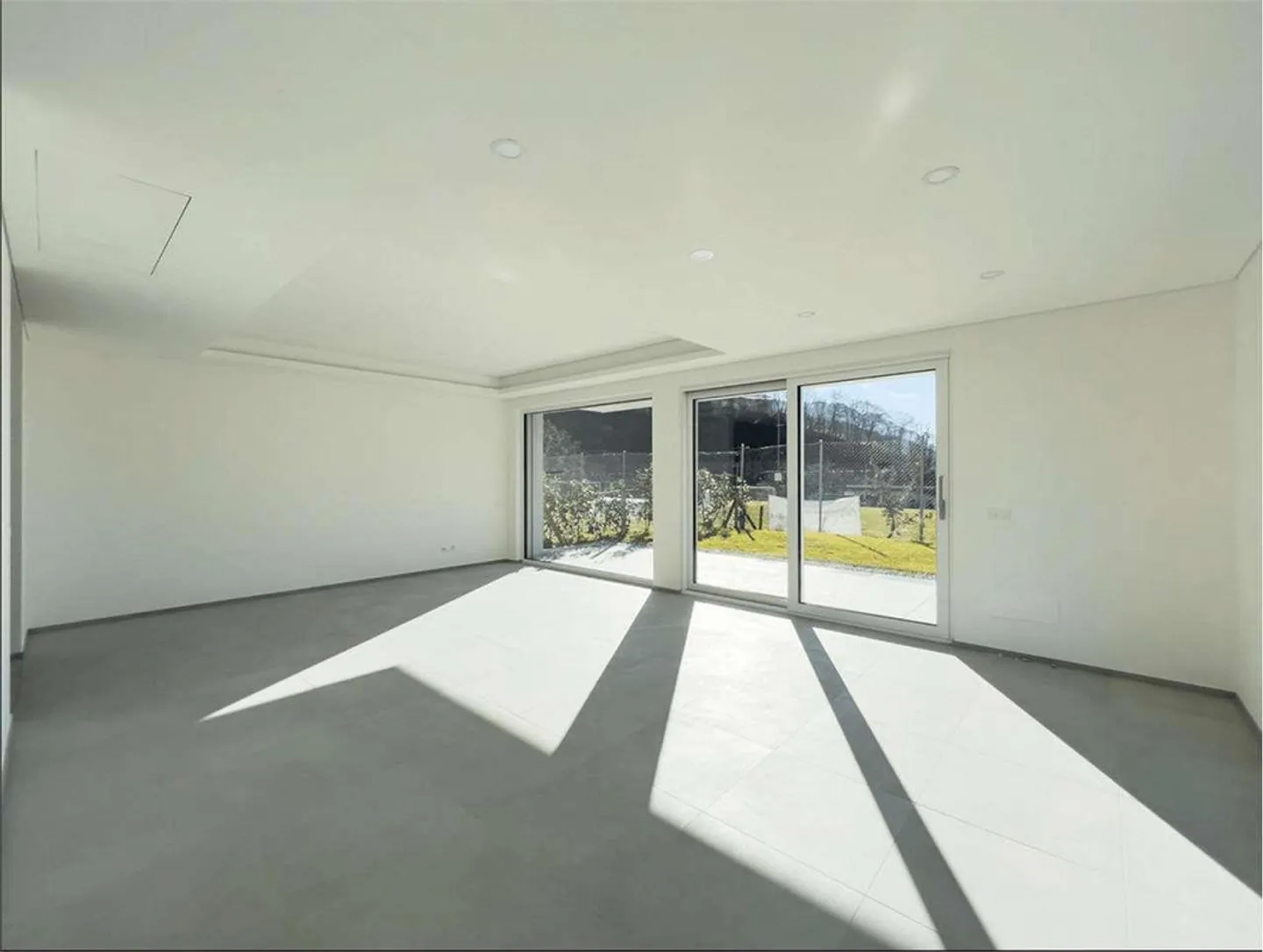 «Neue Zwillingsvilla mitten im Grünen» - Foto 8 von 13