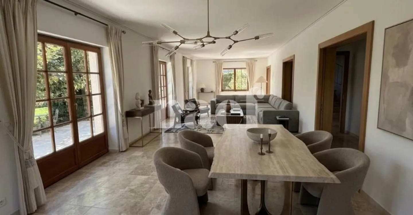 Magnifique villa avec jardin et jacuzzi - Photo 4 sur 12