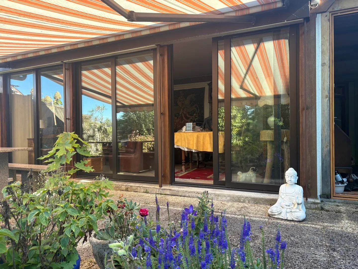 Ce charmant appartement en Rez de jardin est à vendre en viager. - Photo 2 of 6