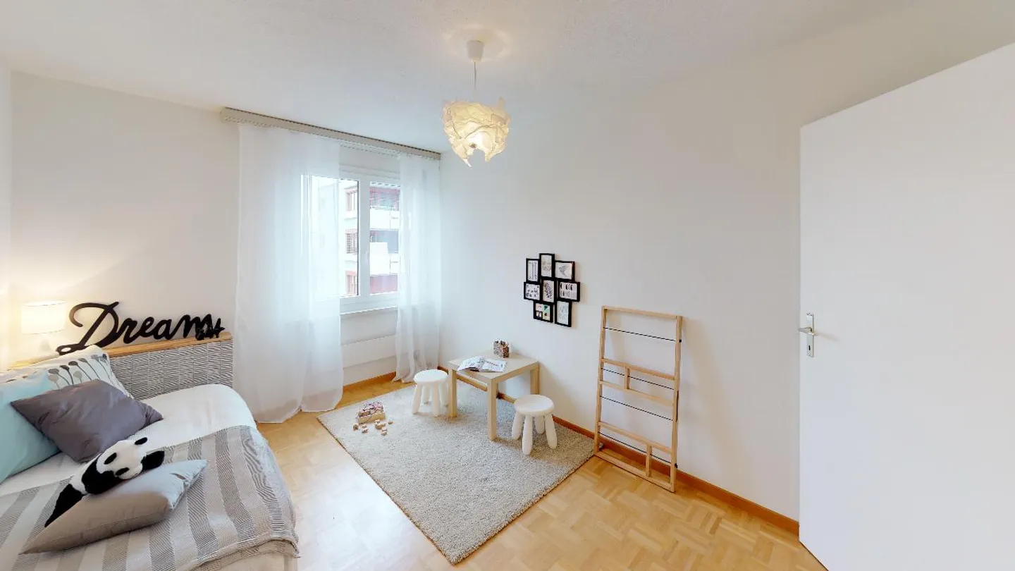 Apartment for rent - Photo 8 of 10