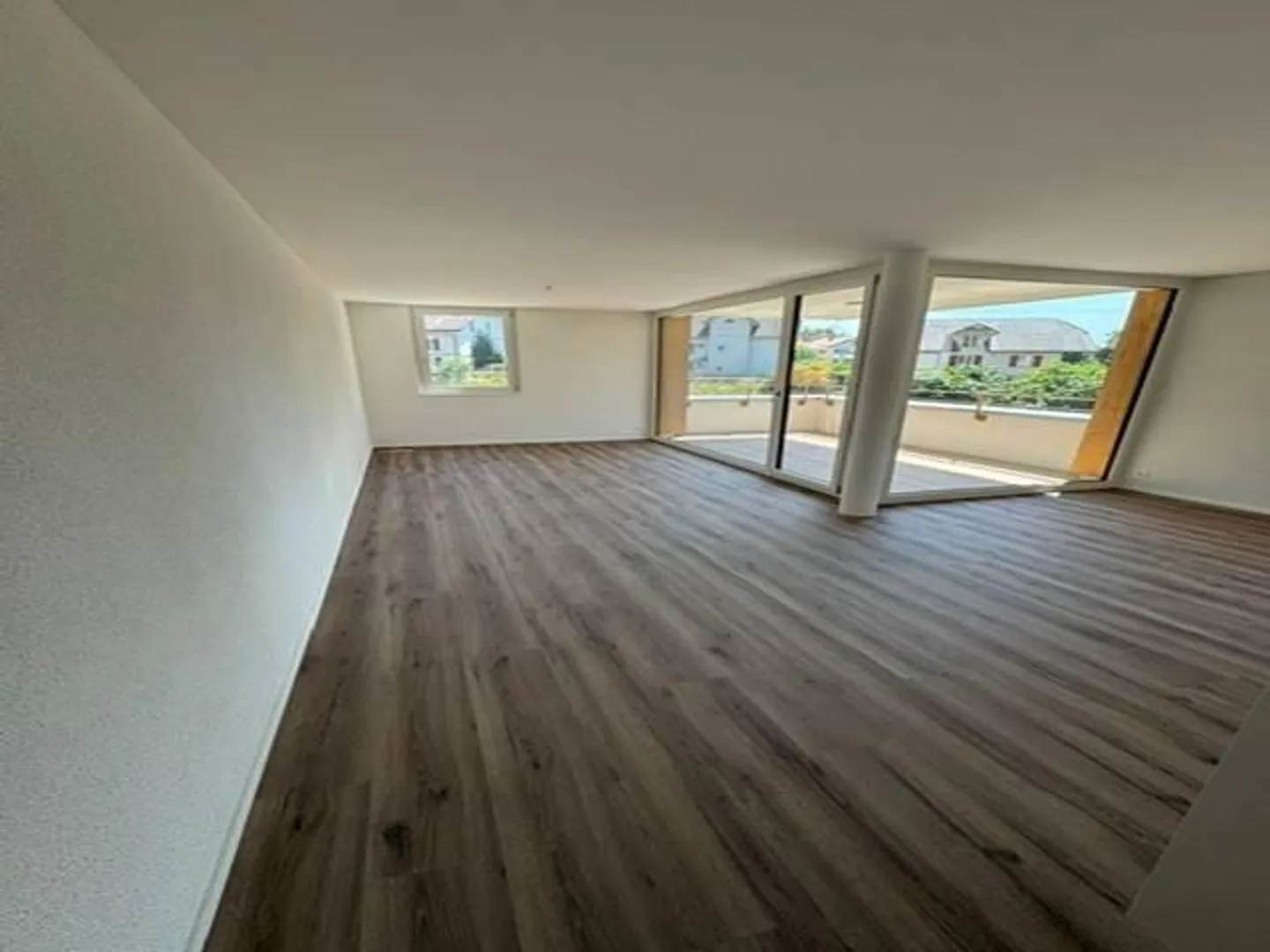 Charmant appartement de 3.5 pièces 1er étage à Huttwil - Nouvelle construction première occupation - Photo 1 sur 10