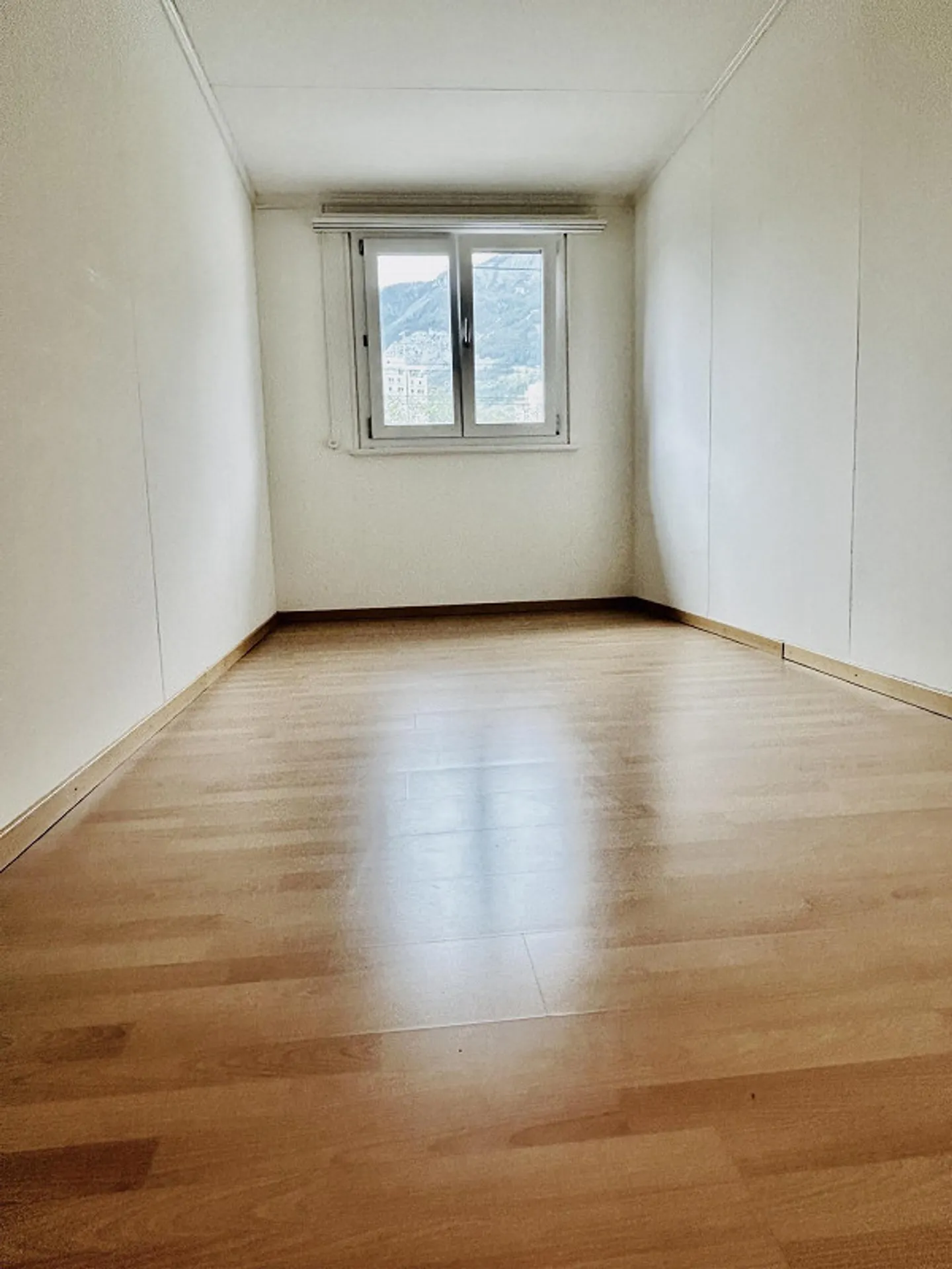 incluse spese di riscaldamento/servizi - vicino al centro - Foto 8 di 10