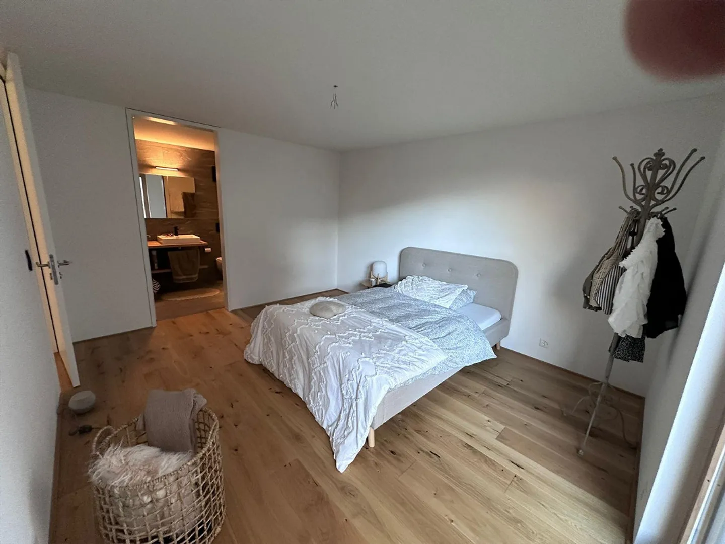 Appartement de jardin 3.5 pièces ensoleillé à Tomils - Photo 11 sur 13