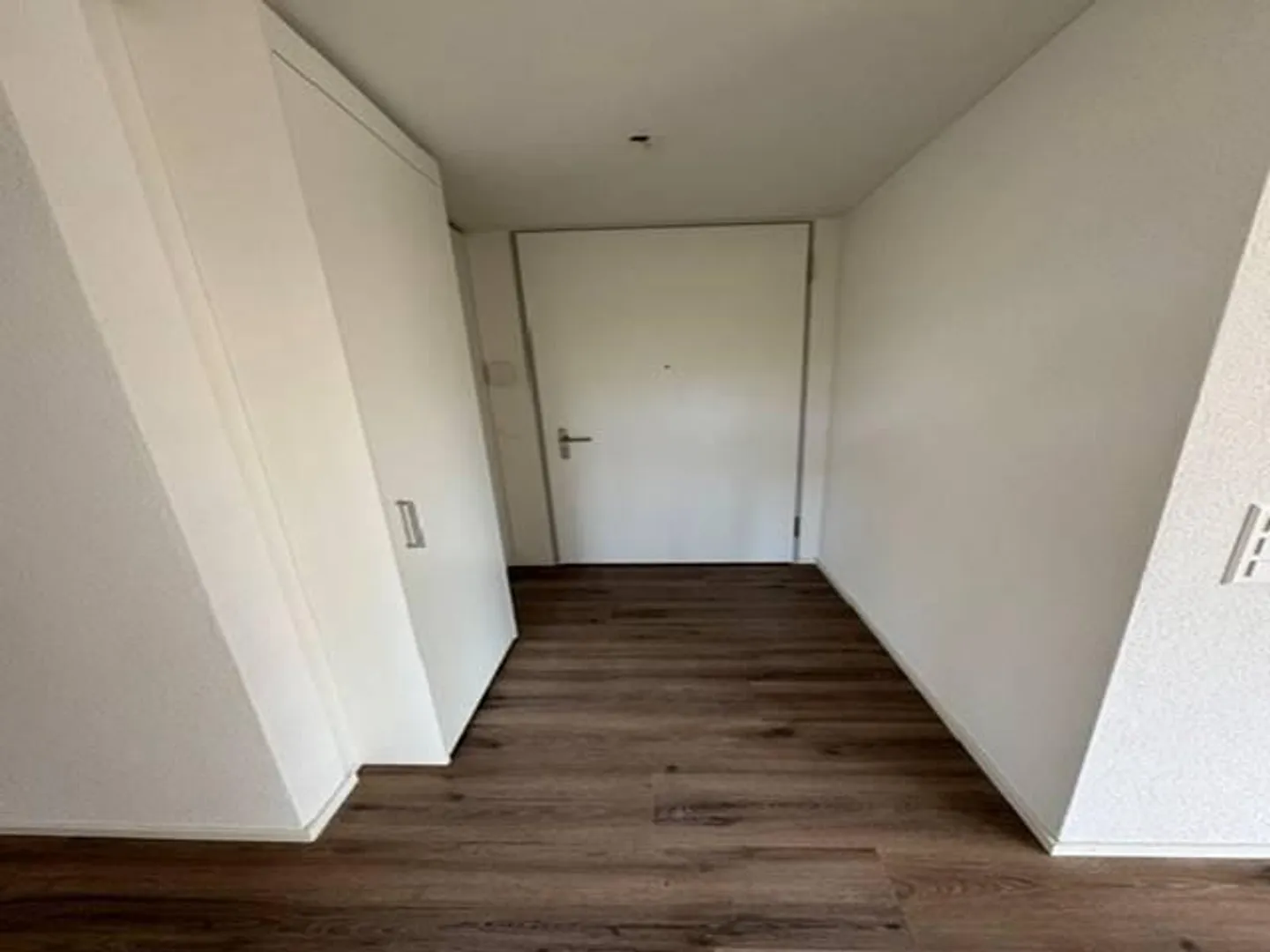 Charmant appartement de 3.5 pièces 1er étage à Huttwil - Nouvelle construction première occupation - Photo 8 sur 10