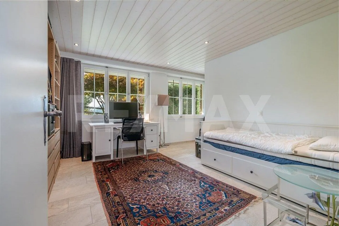A Place to Arrive, Feel Good, and Stay - Photo 11 of 13
