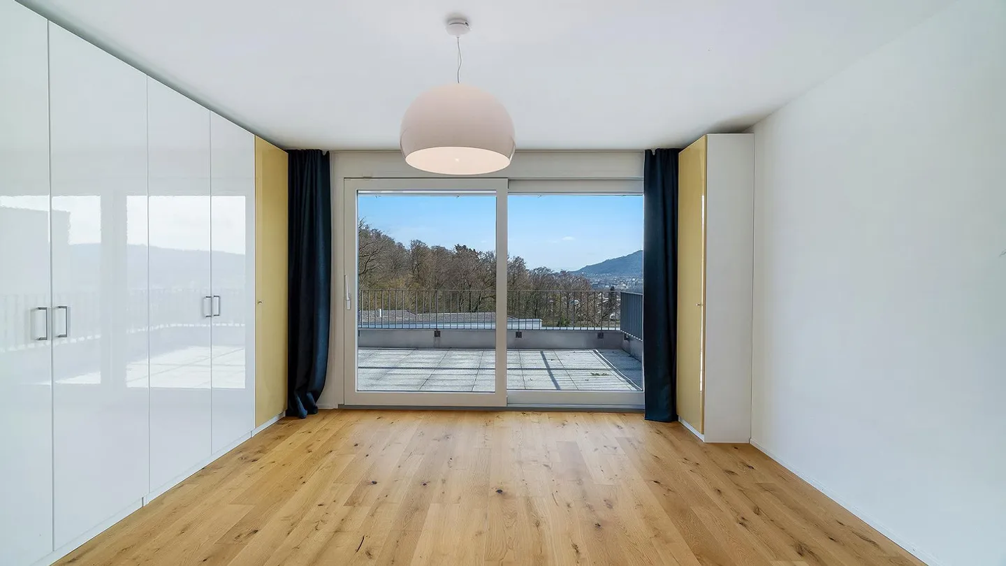 Ampio appartamento con terrazza e vista fantastica - Foto 9 di 10