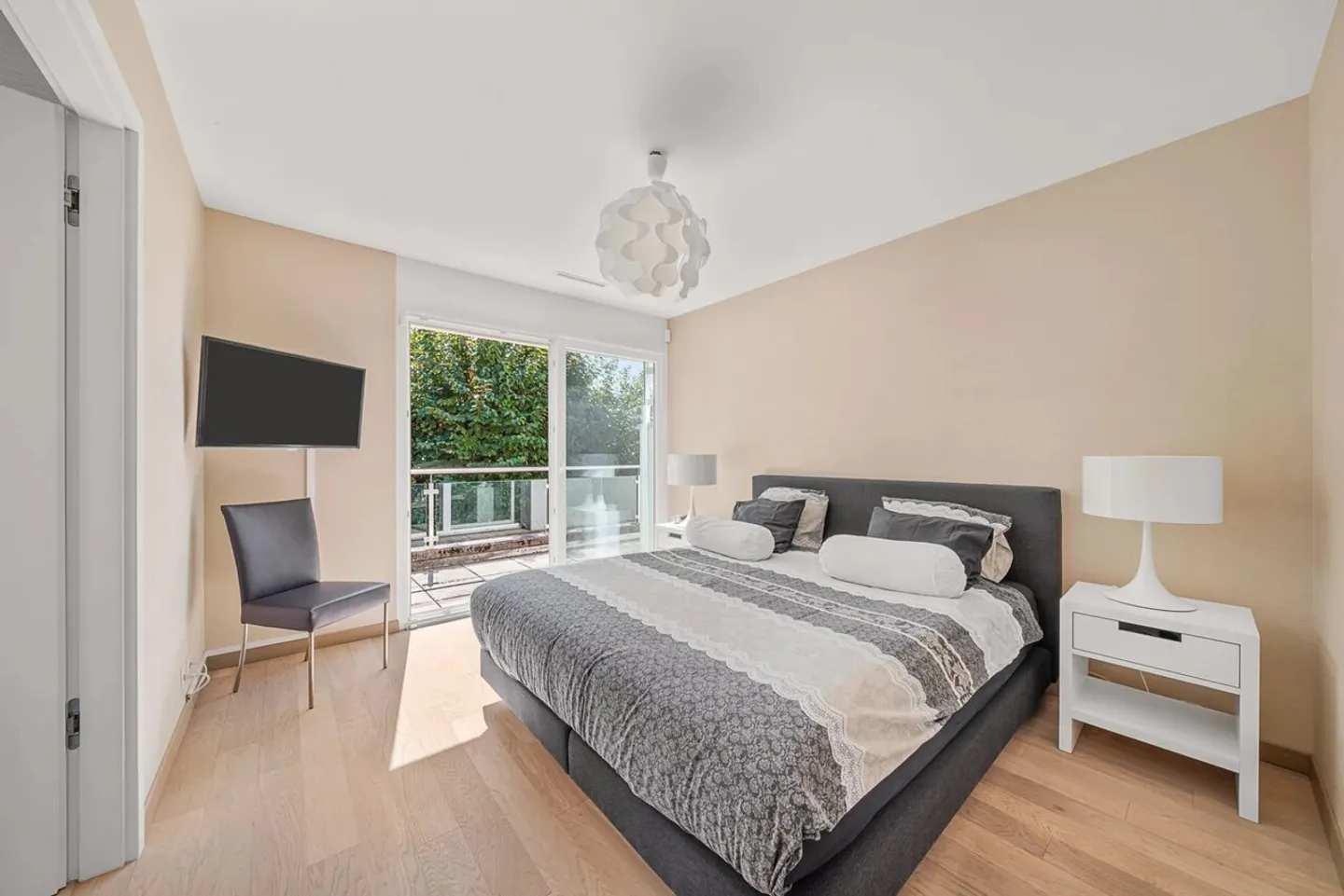 Semi-detached house for sale - Photo 4 of 13