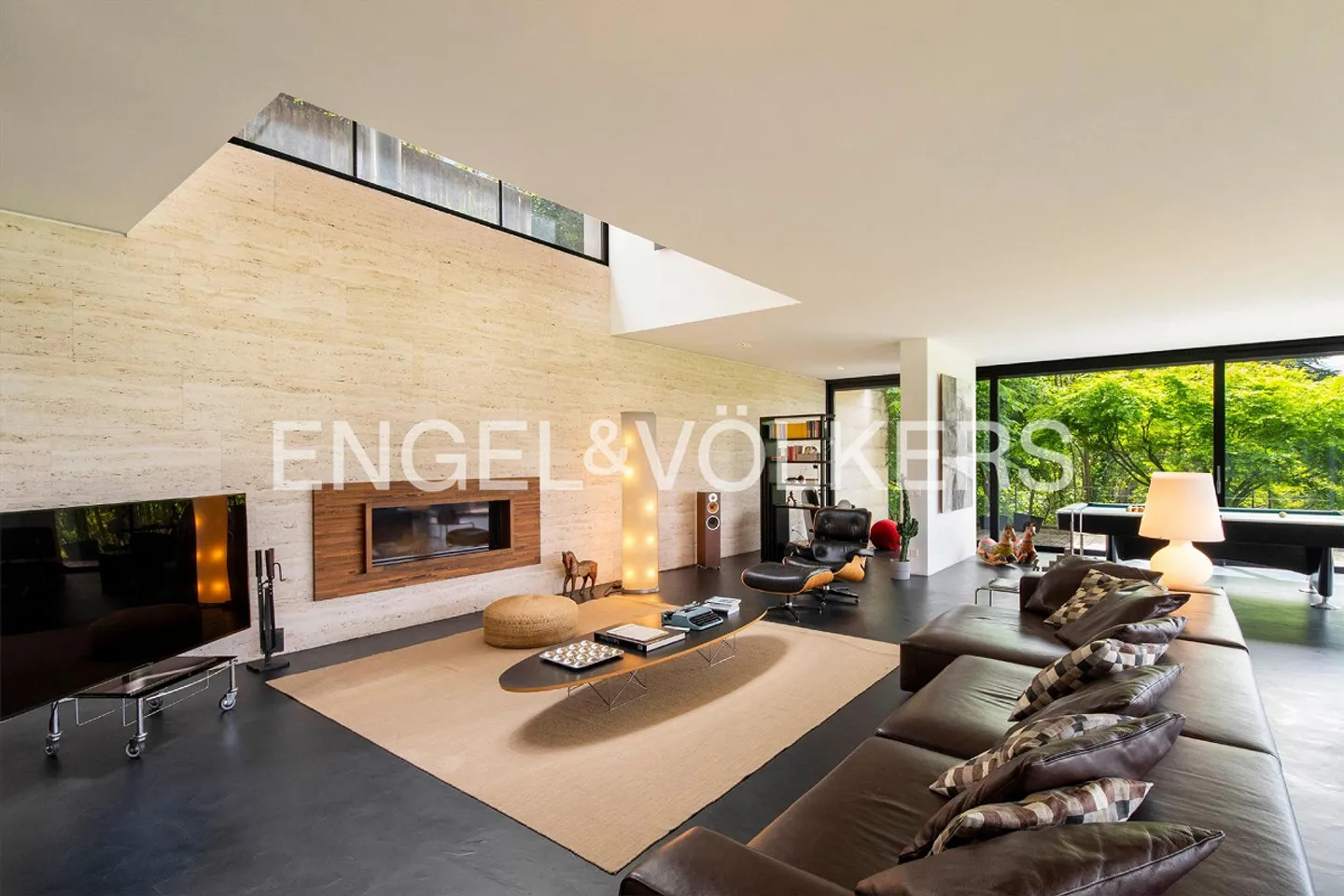 Villa moderna esclusiva con piscina e vista lago - Foto 5 di 13