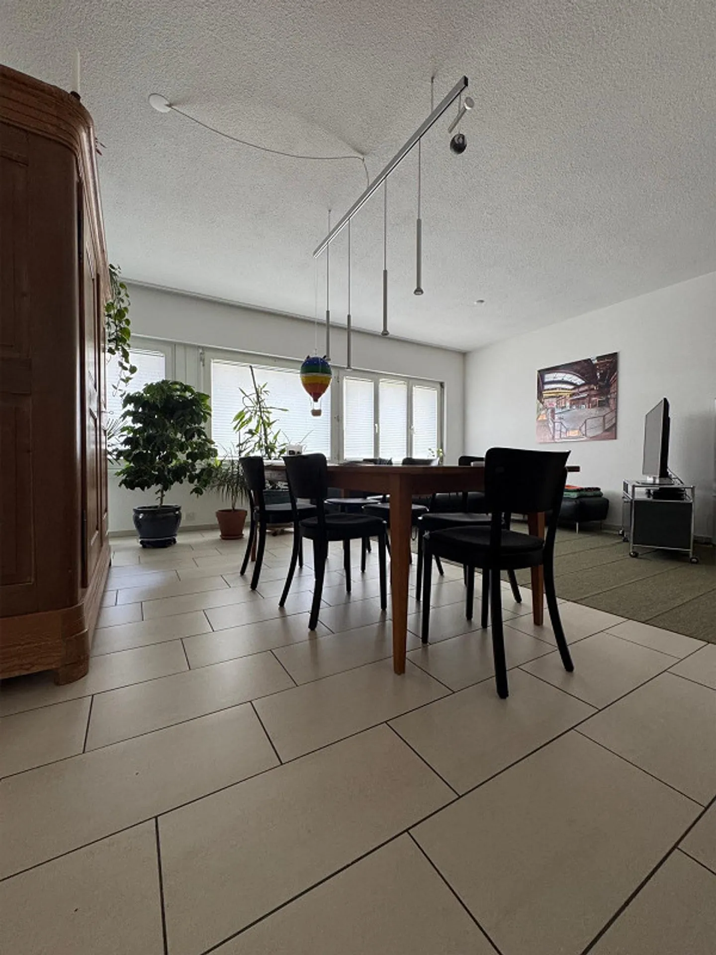Moderno appartamento di 5,5 stanze al Lindspitz in standard di proprietà! - Foto 3 di 17