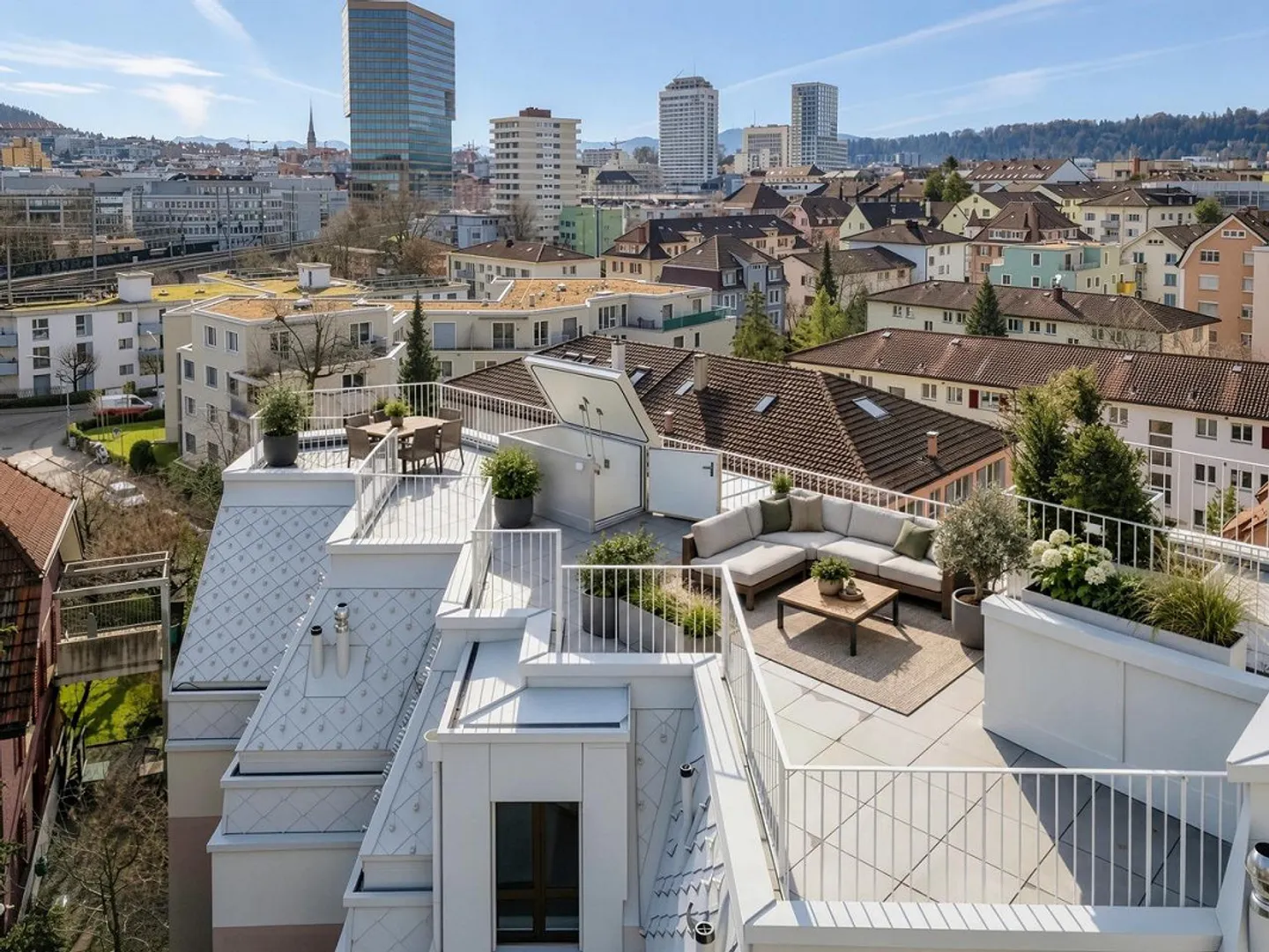 Première occupation : Appartement mansardé de haute qualité avec toit-terrasse panoramique privé - Photo 1 sur 13