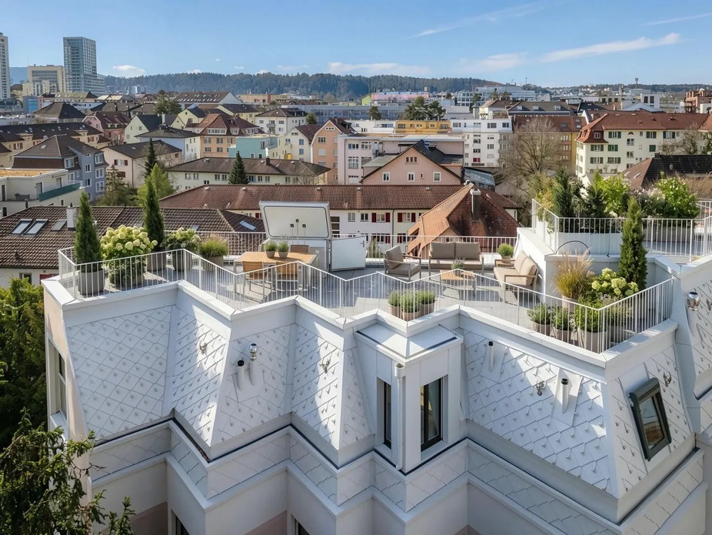 Première occupation : Appartement mansardé de haute qualité avec toit-terrasse panoramique privé - Photo 10 sur 13