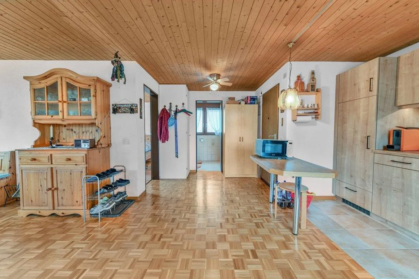 Charming 2½ Room Holiday Apartment in Bühl - Nesslau - Photo 5 of 13