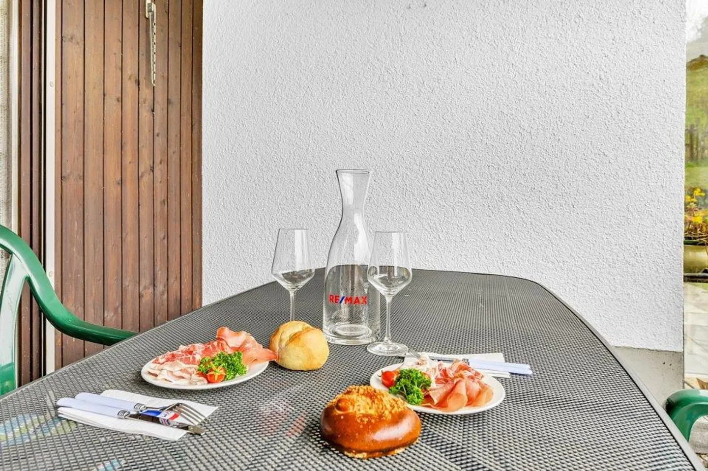 Charming 2½ Room Holiday Apartment in Bühl - Nesslau - Photo 9 of 13