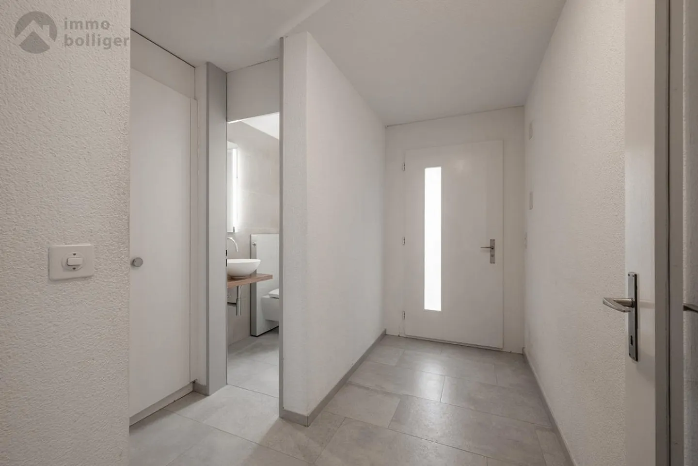 Familienfreundliches Doppelhaus - Foto 3 von 13