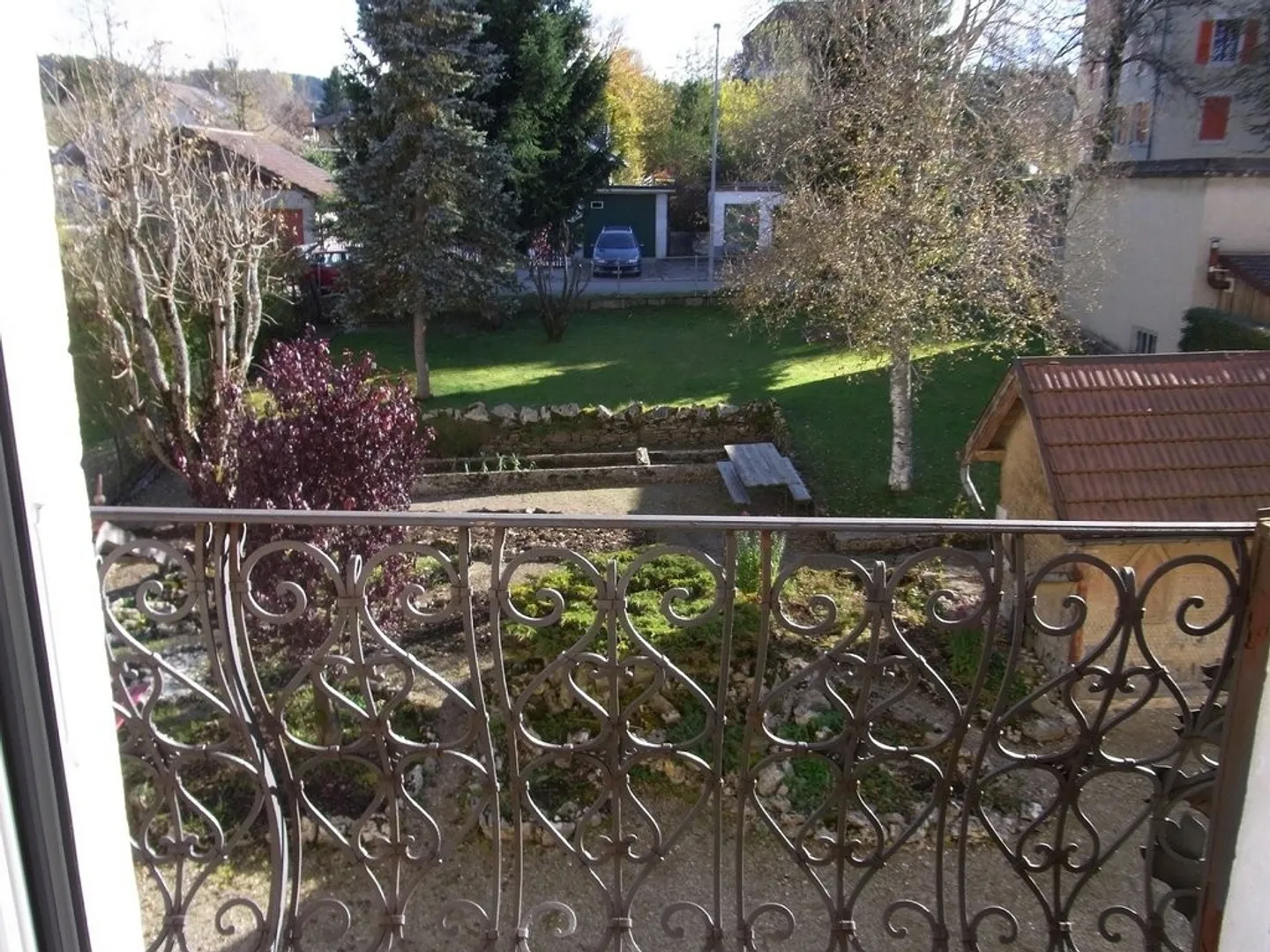 SPAZIOSO APPARTAMENTO DI 150 M2 CON CAMINO E TRAVI - Foto 8 di 9