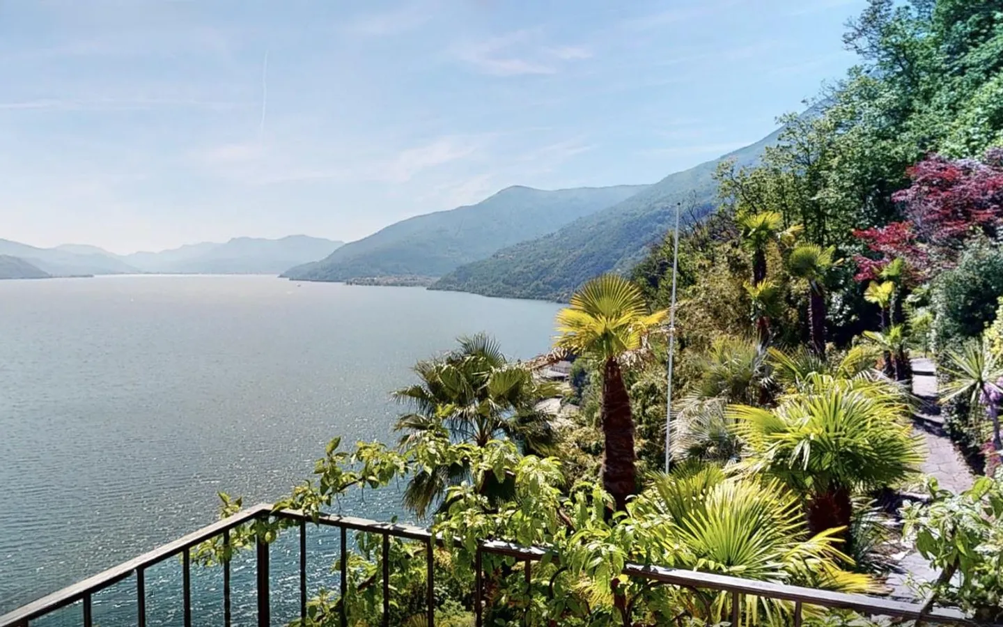 Luxury Villa with Botanical Garden - Photo 4 of 30