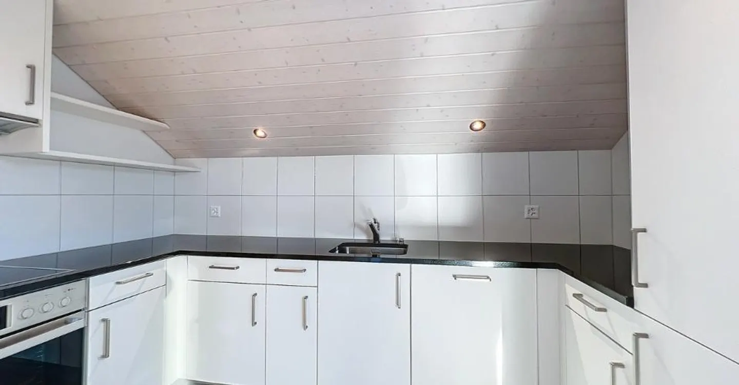 3 ½ pièces - En attique ! - Foto 3 von 12