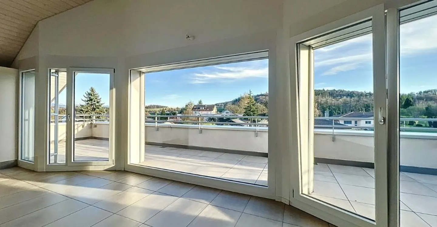 3 ½ pièces - En attique ! - Foto 4 von 12