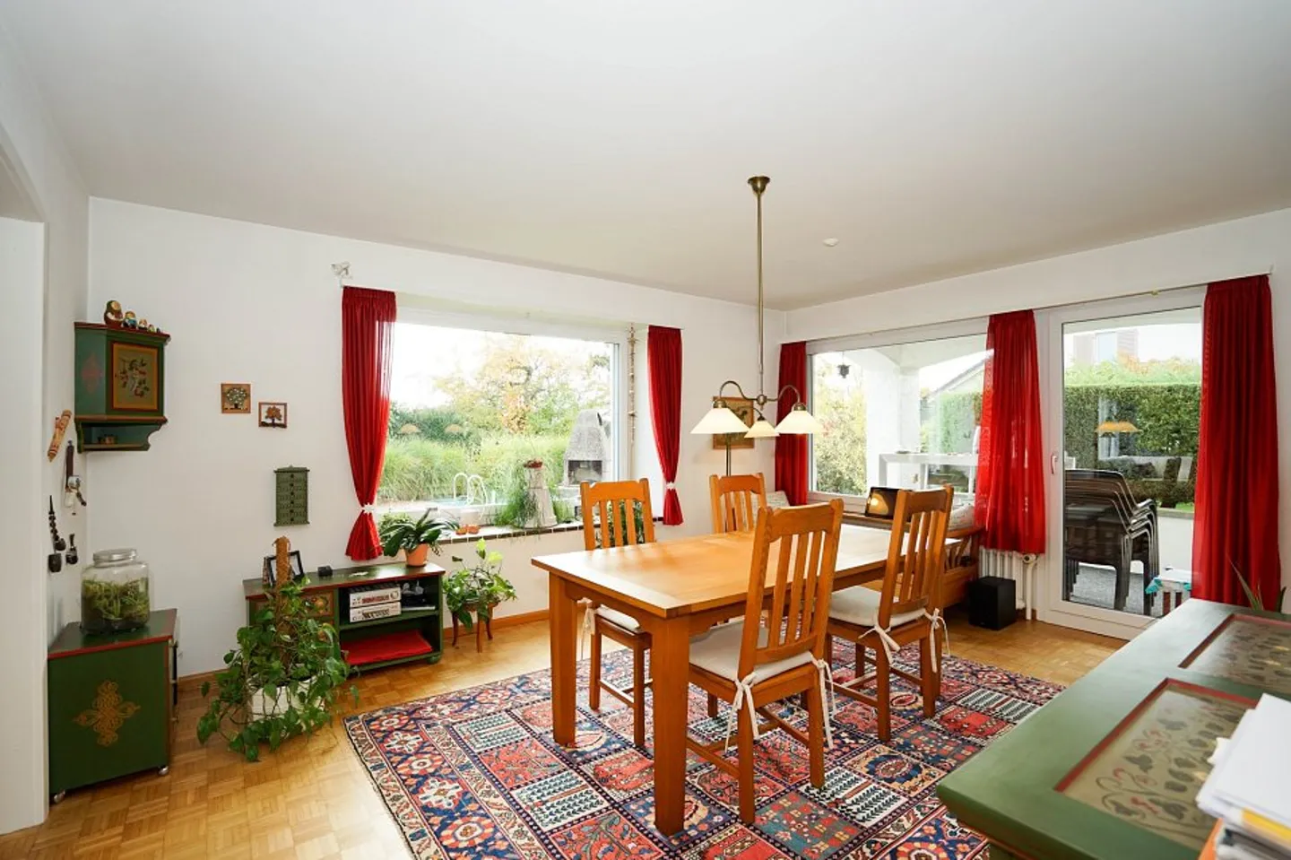 Casa unifamiliare indipendente con 7,5 stanze - Foto 5 di 12