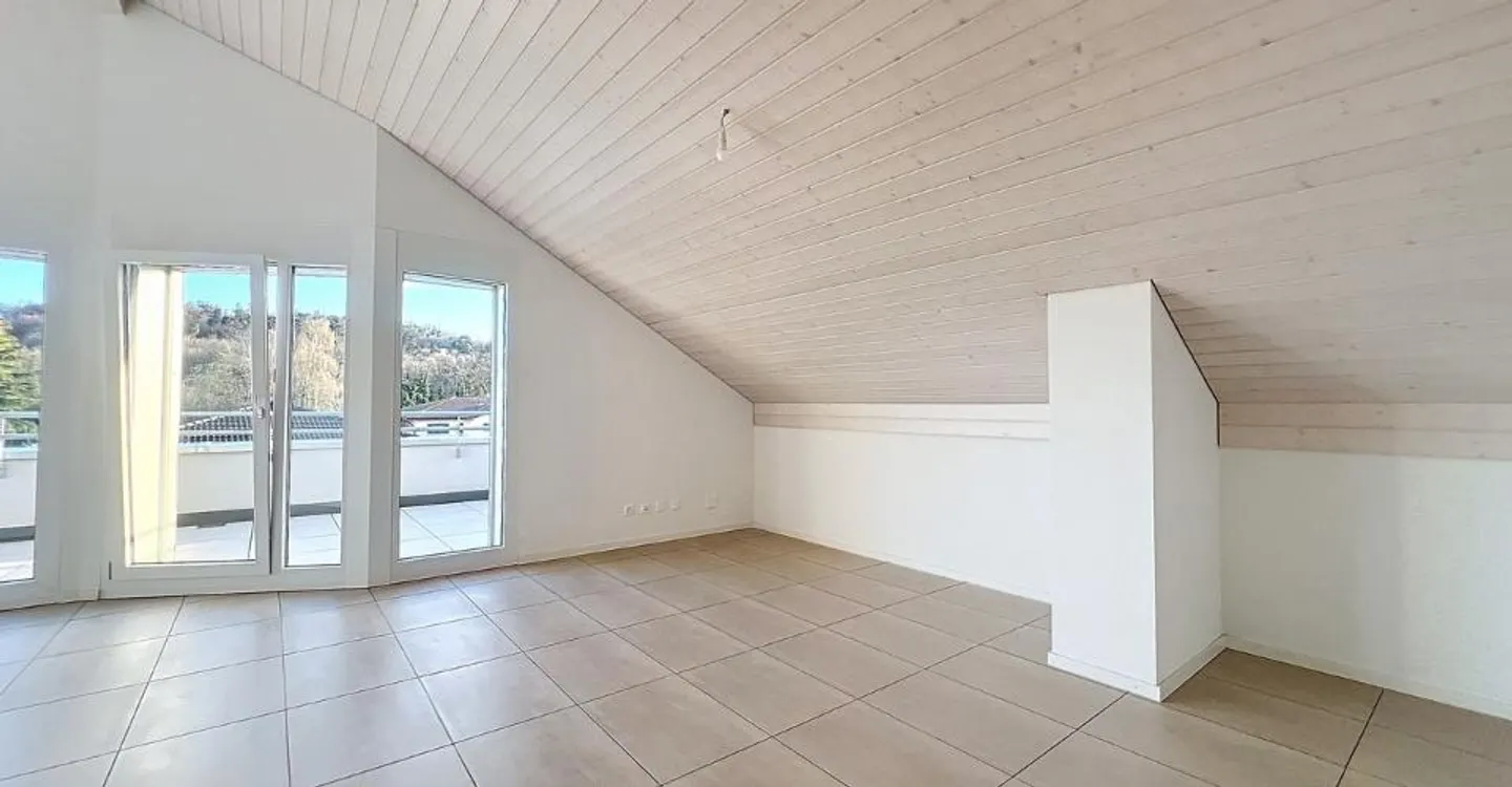 3 ½ pièces - En attique ! - Foto 5 von 12