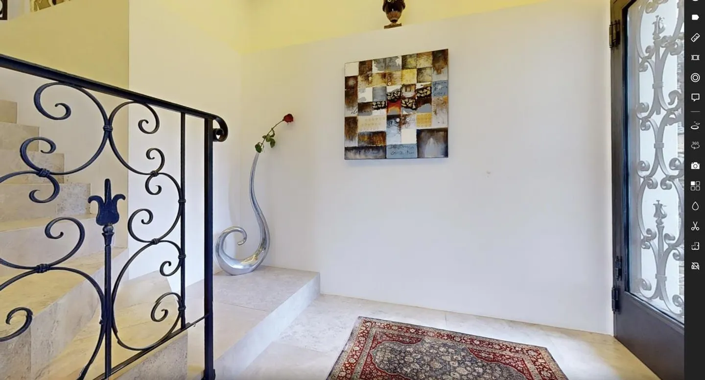 Luxury Villa with Botanical Garden - Photo 22 of 30
