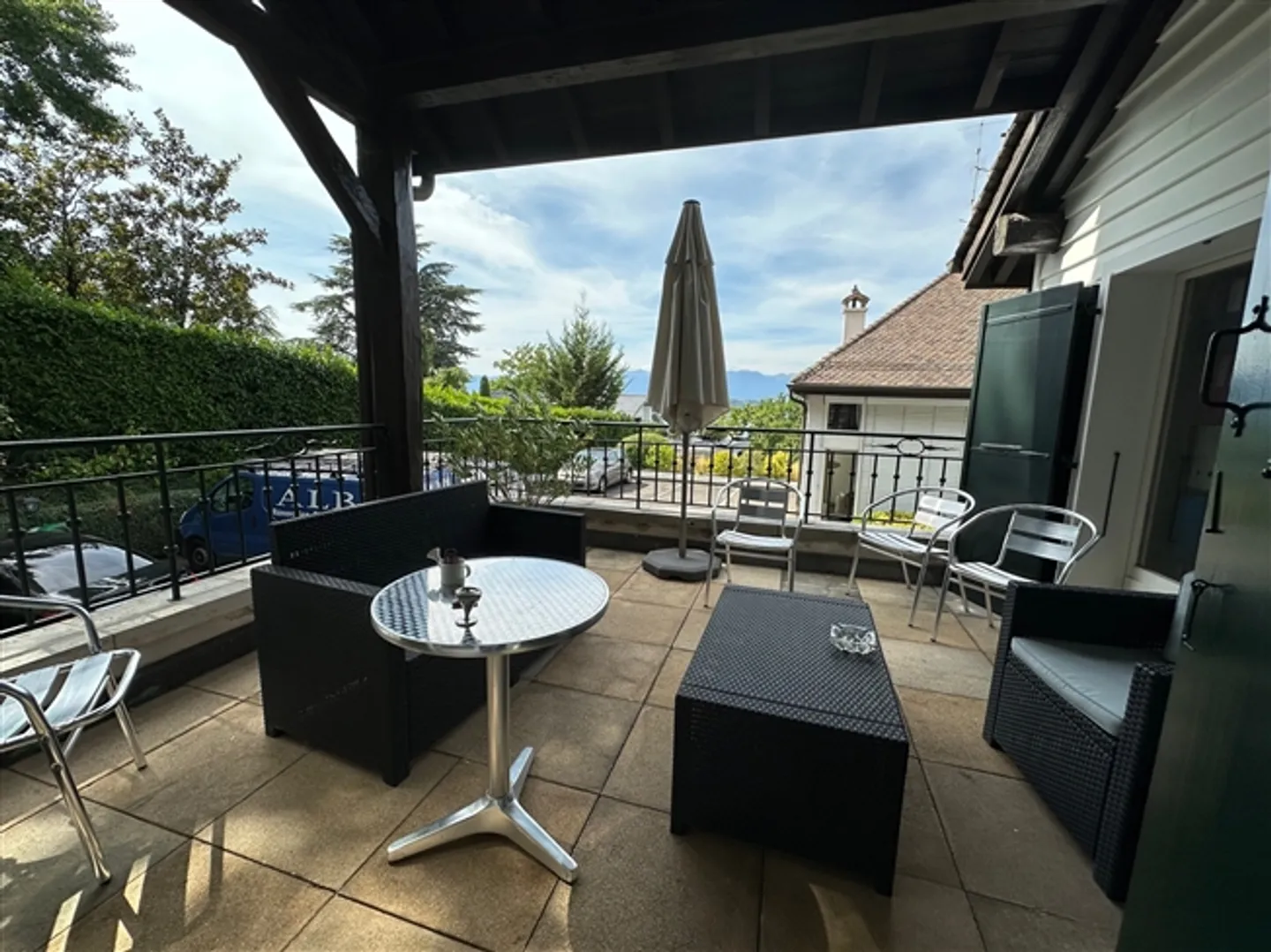 Representative Offices with Lake View - Photo 7 of 9