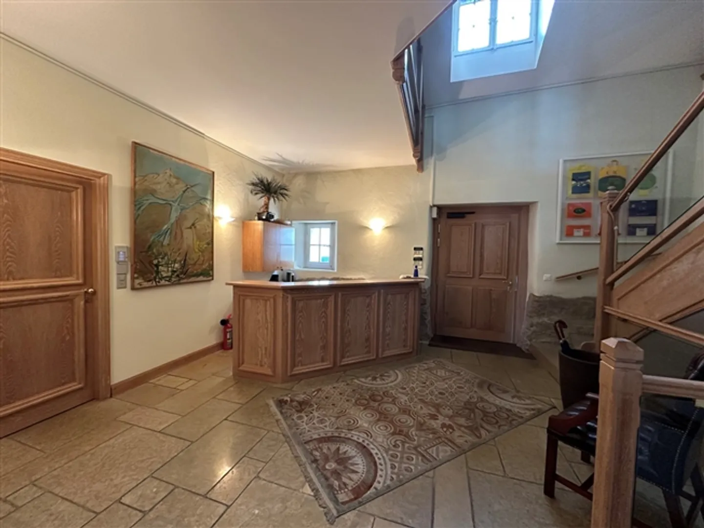 Representative Offices with Lake View - Photo 8 of 9