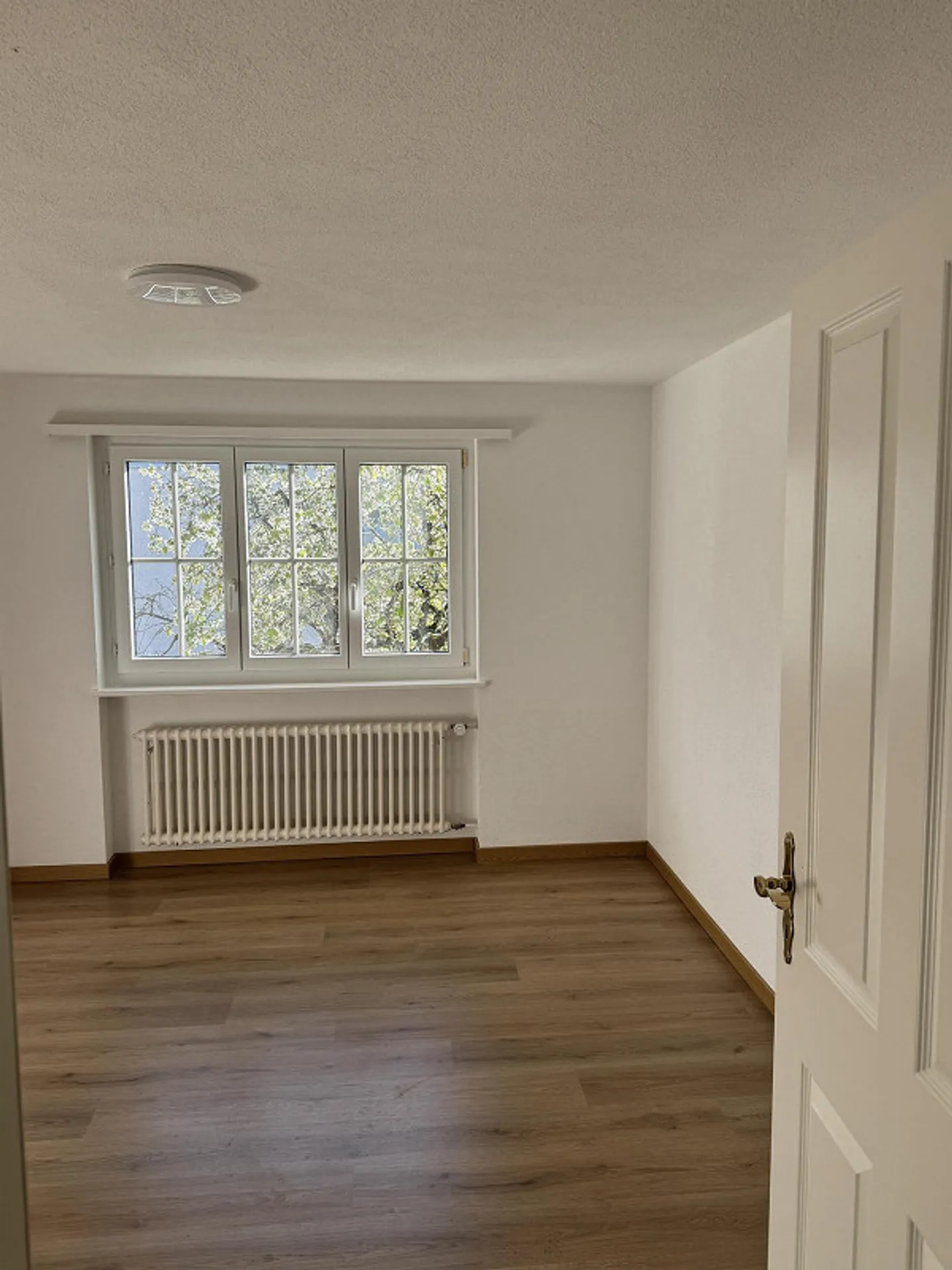 Renoviertes Doppeleinfamilienhaus - Foto 8 von 13