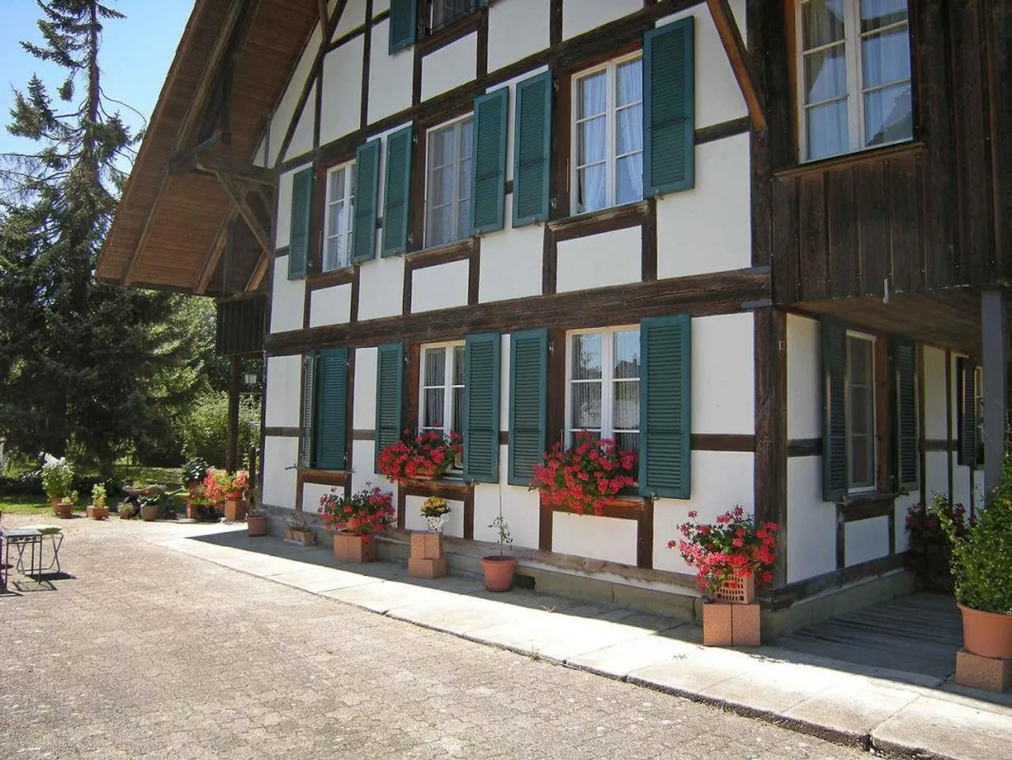 Laube, Sitzplatz und Garten. - Foto 3 di 11