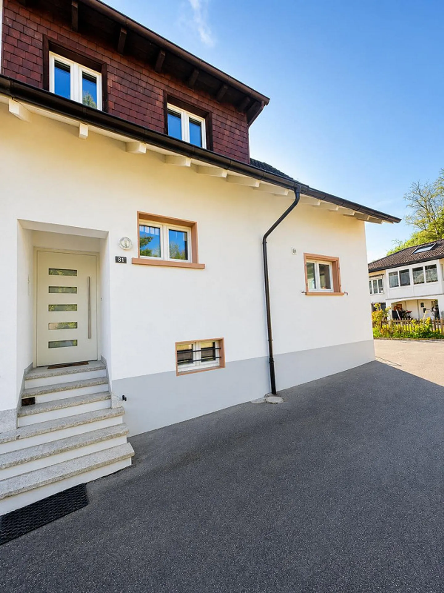Renoviertes Doppeleinfamilienhaus - Foto 1 von 13