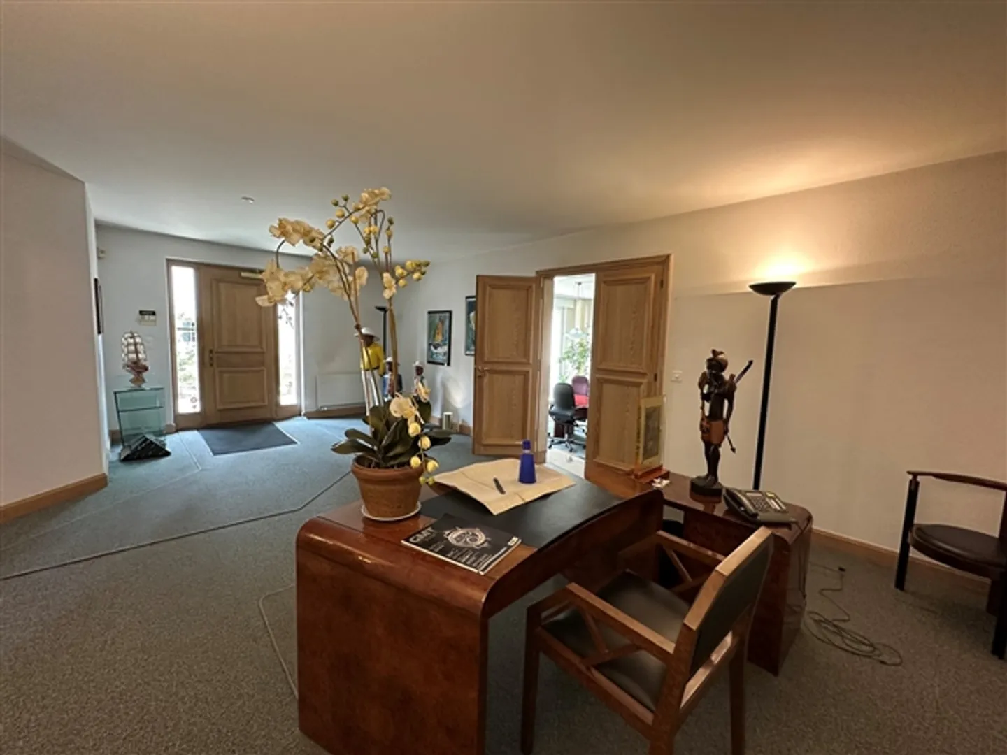 Representative Offices with Lake View - Photo 9 of 9