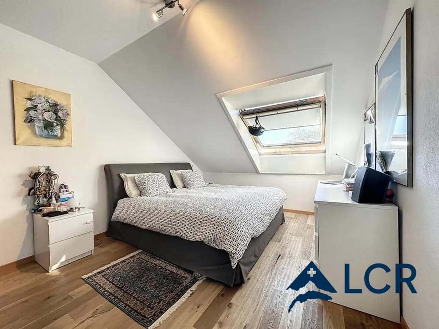 Bel appartement attique meublé 4p / 2 chambres / Balcon - Foto 4 von 7