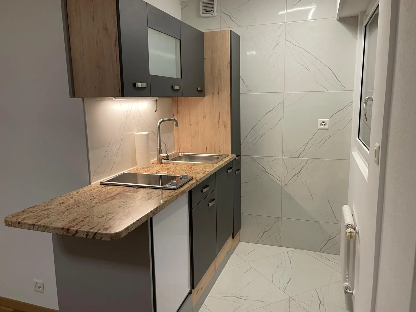 Opportunità da cogliere: studio moderno e luminoso a Clarens - Foto 1 di 5