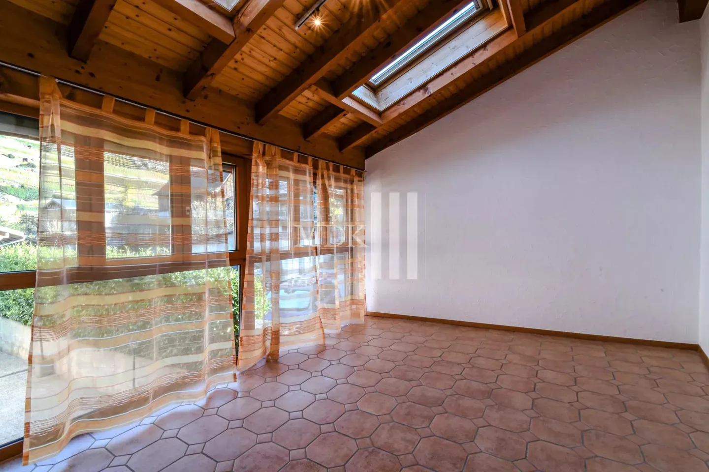 House for sale - Photo 10 of 31