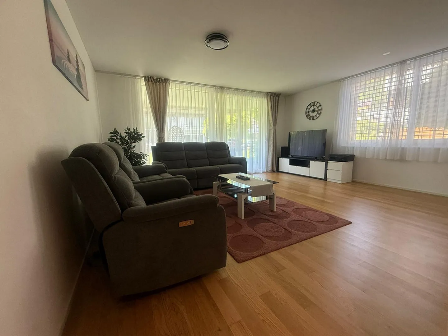 Magnifique appartement de 2,5 pièces avec terrasse de jardin - Photo 3 sur 9