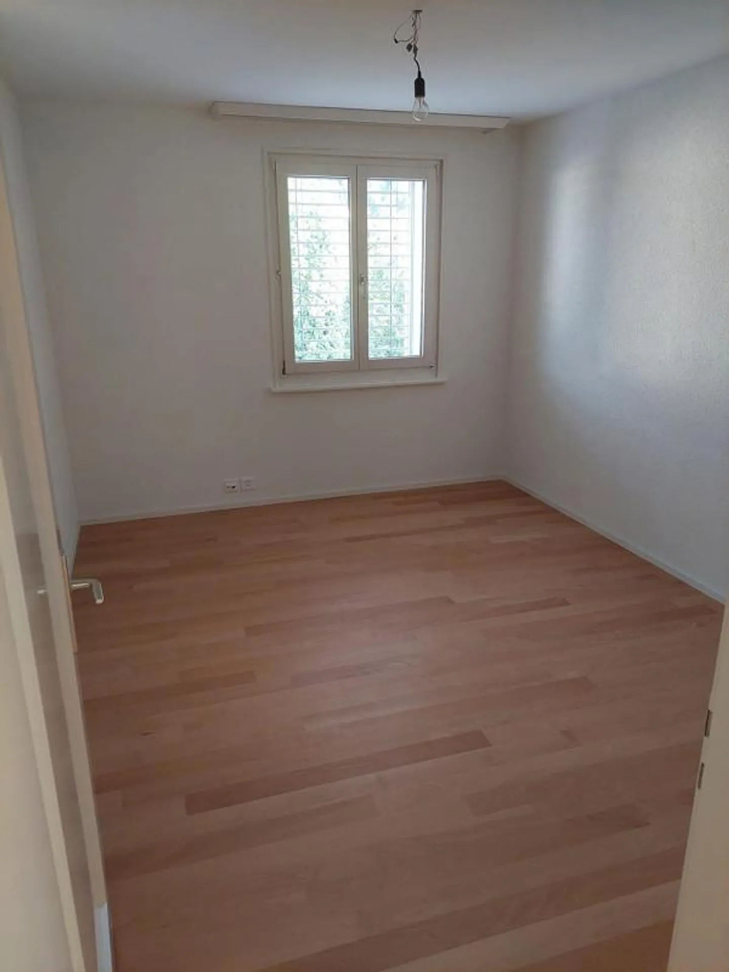 Bright 4.5-room apartment in a quiet neighborhood - Photo 6 of 8