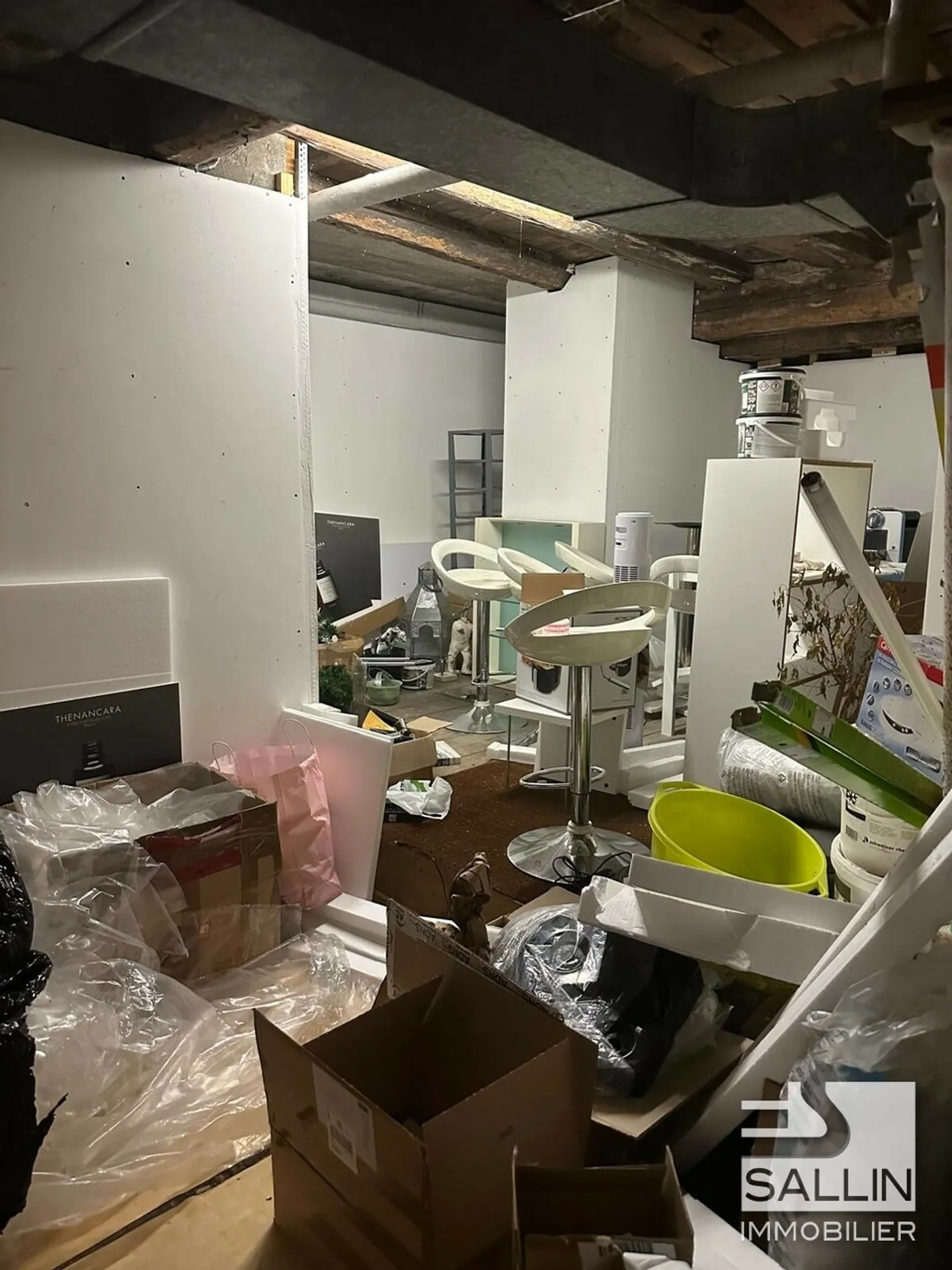 Surface Commerciale en Zone Piétonne - Photo 7 sur 7