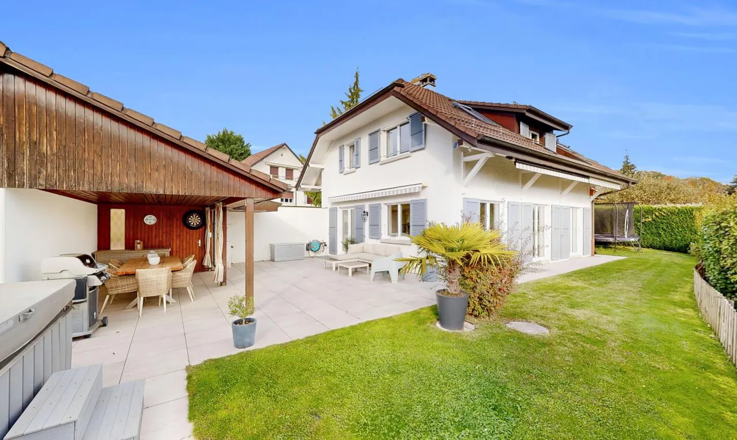 Magnifique maison individuelle de 4,5 pces au calme à Pully - Photo 1 sur 11