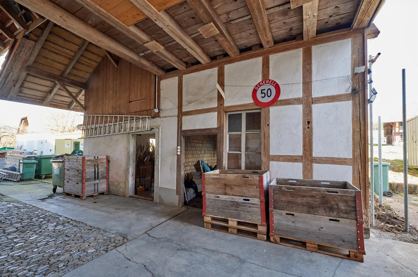 Fattoria con progetto di ristrutturazione e ampliamento approvato - Foto 9 di 30