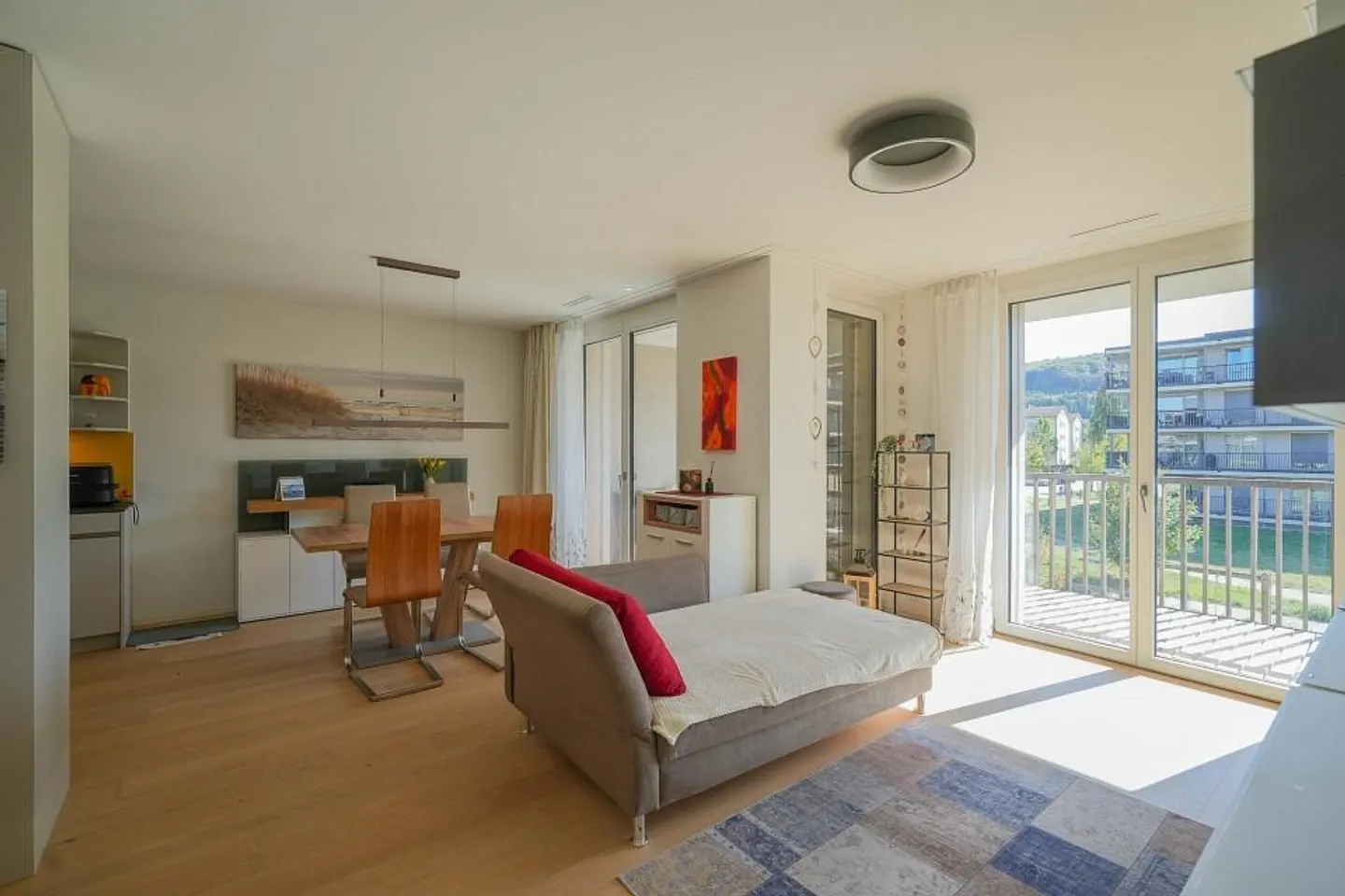 Contemporary Living Enjoyment - Great Location: 2.5 Room MINERGIE Apartment, ... - Photo 11 of 13