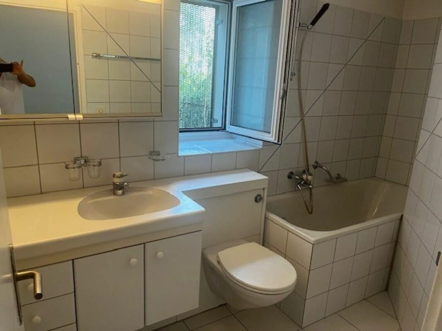 schöne 2.5 ZWHG - Foto 3 von 5
