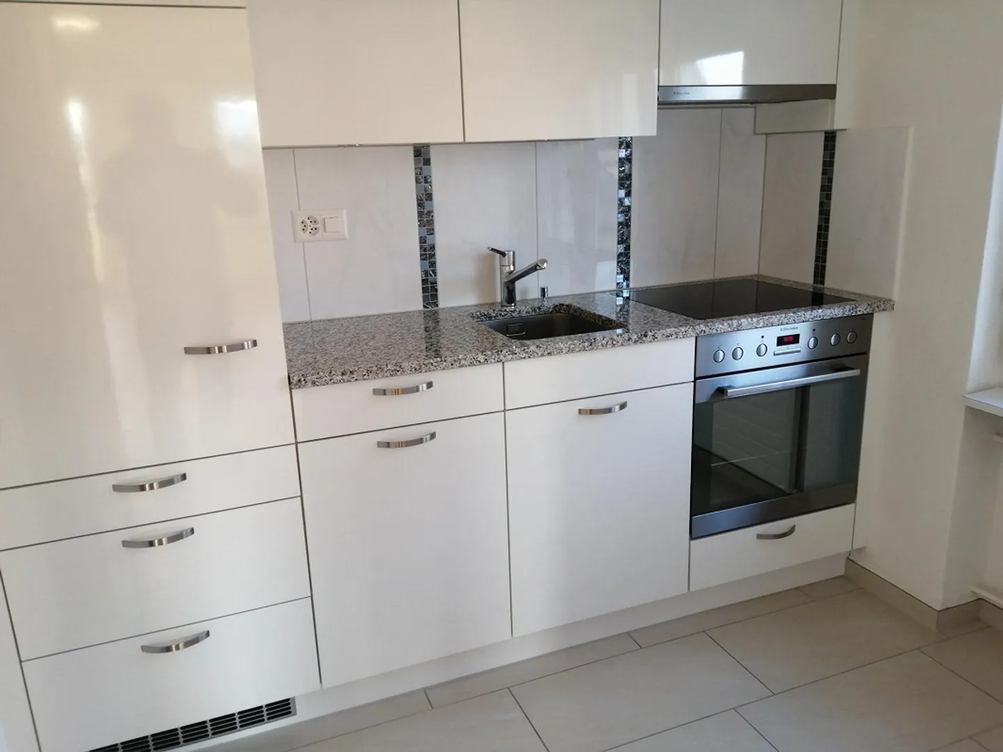 Sunny, quiet 1.5-room apartment - Photo 2 of 6